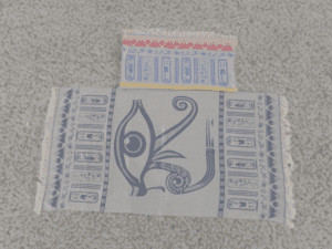 Alternative view of طقم من قطعتين بشكير قماش قطن بتصميم فرعوني رائع- مقاس 90*170